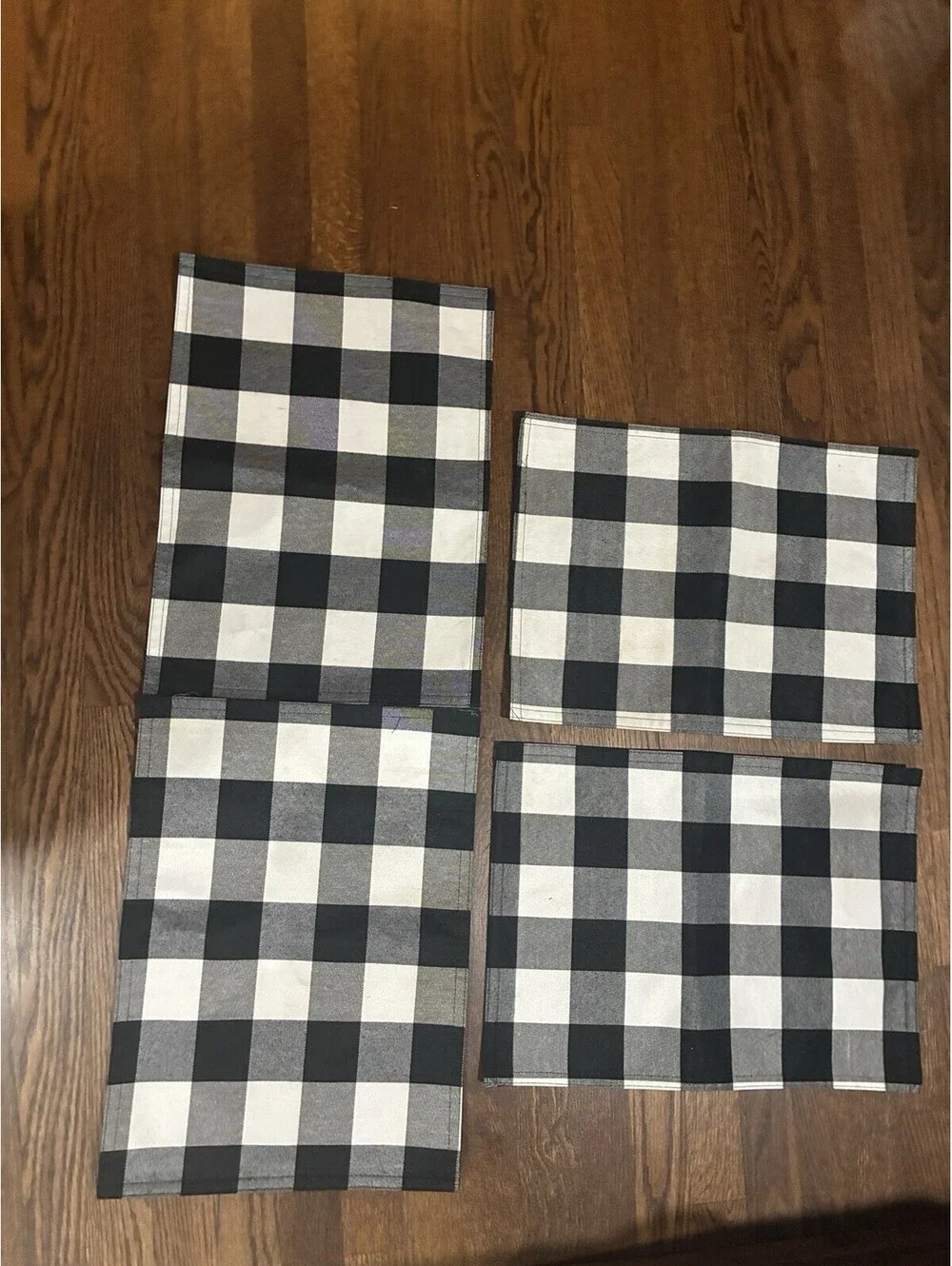 Set of 4 Black & White Check Reversible Cloth Rectangular Farmhouse Placemats